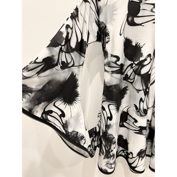 Sohung Designs Circle Cutout Zipper Trim Tunic Dress XS Black White Avant Garde - Picture 3 of 9